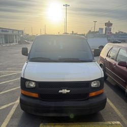 2006 Chevrolet Express Cargo Van
