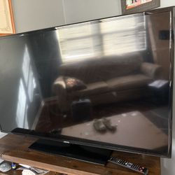 TV 