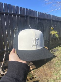 Fear Of God Fitted 7 1/4 New Era