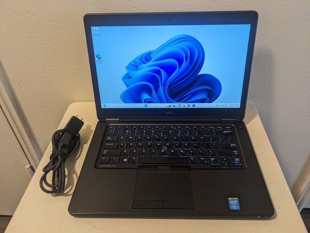 Dell 14.1" 1080p Laptop - Windows 11 Pro, Intel Core i5 3.0 GHz, 8gb RAM, Fast 128 GB SSD, Backlit Keys, Light/Thin/Good Battery! (MSRP $400)