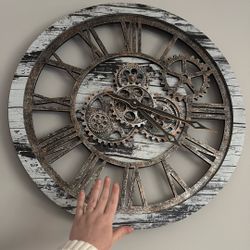 Clock Decoration 