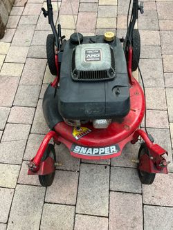 Snapper commercial lawn mower