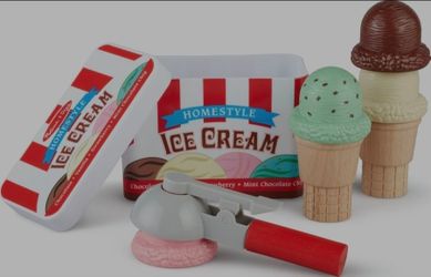 Melissa & Doug Scoop & Stack Ice Cream Montessori Wood cones Play Set
