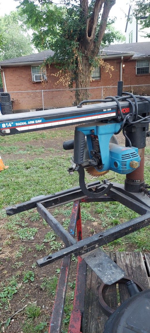 Radial Arm Saw