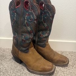 Tony Lamas Cowgirl Boots 