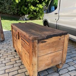 Antique Work Bench 