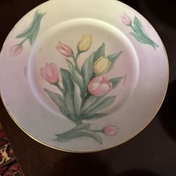 Gold Rimmed Dinner Set -12 Places Is Unique