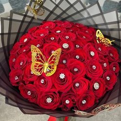 Buenas Tardes Estoy Haciendo Ramos Para El Día De San Valentin Si Desean Ordenar Alguno Por Favor Envíeme Un Texto Los Precios Varían 