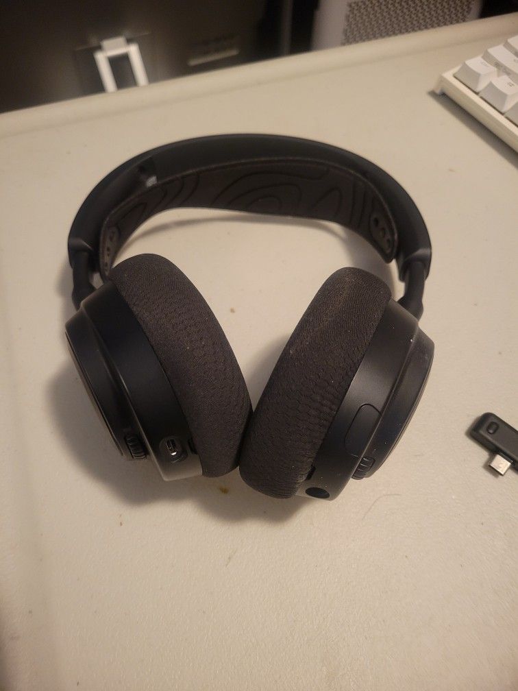 Steelseries Artic Nova Pro