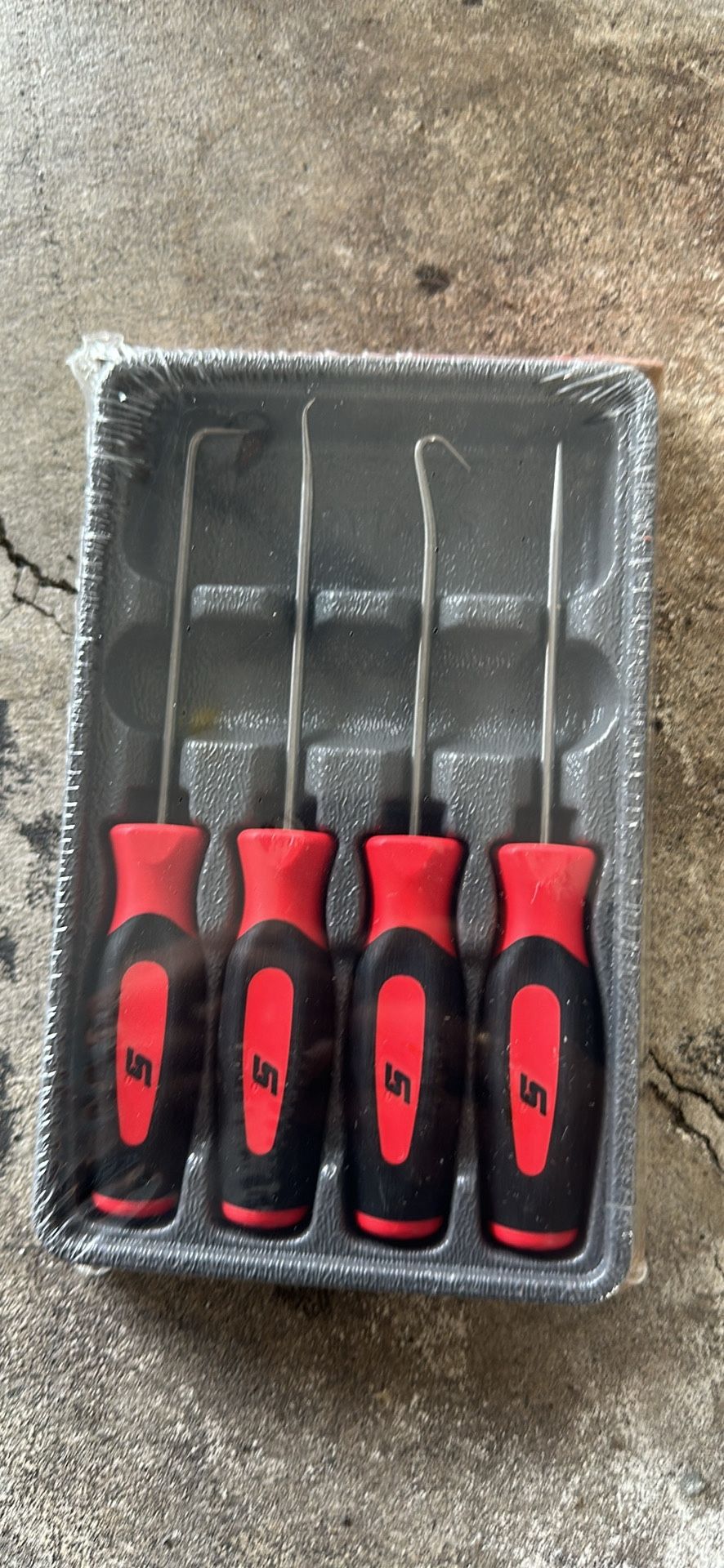 snap on hook and owl set