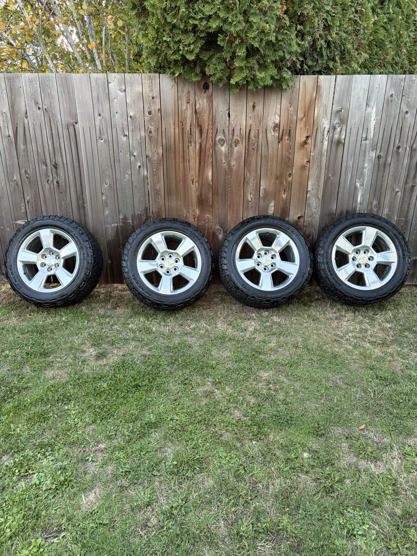 Chevrolet Rims Set