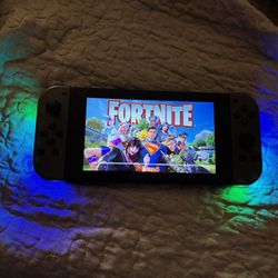 Nintendo Switch + Free Games And Controllers 