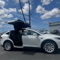 2020 TESLA MODEL X price $33.995