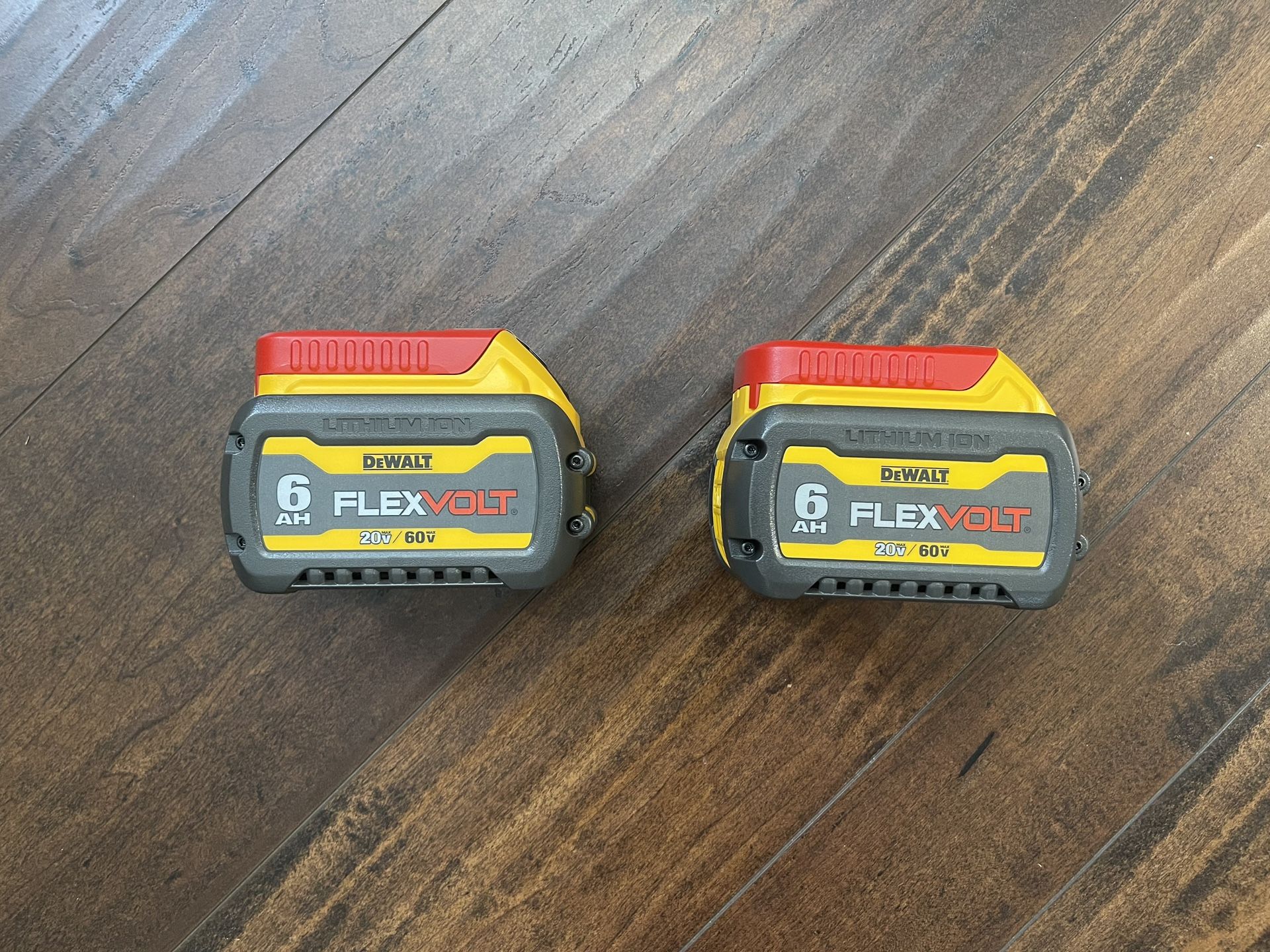 New DeWalt 6Ah Flexvolt Battery