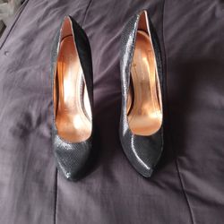 BCBG Heels Size 8