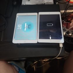 2 Ipad Airs