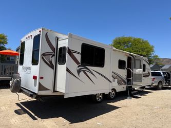 Keystone Passport Ultra Lite Grand Touring Travel Trailer