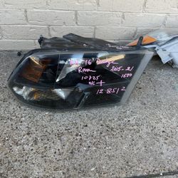 2021 Dodge Ram 1500 Right Headlight 