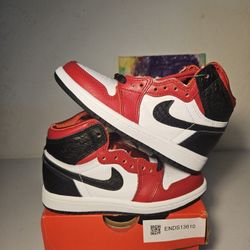 Size 11.5c - Kids Snakeskin Jordan 1's - $100