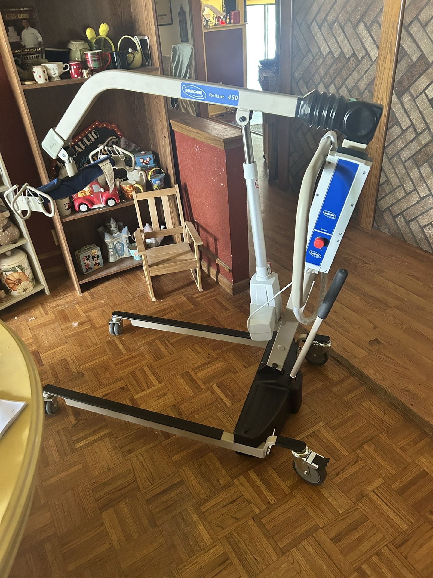 Invacare Patient Lift 