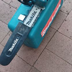 Makita Chain Saw