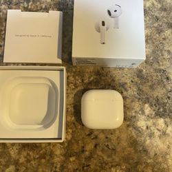 AirPod 4 (Active Noise Cancellation)