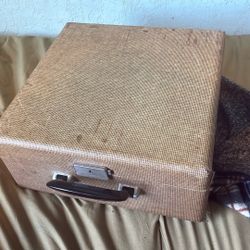 1970’s Smith Corona Typerwriter