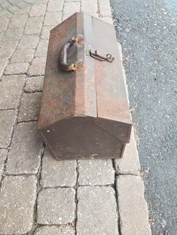 Vintage leathet handle toolbox