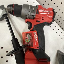 Milwaukee new hammer drill fuel M18