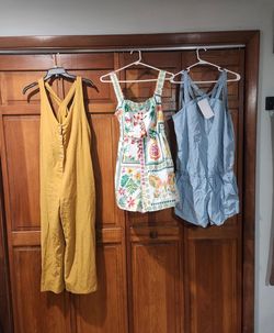 Rompers 10 each or 25 for all 3 size large