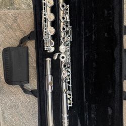 Open hole flute with B foot