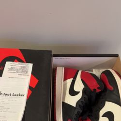 Jordan 1 bred Toe Worn Twice W Reciept SZ 8.5