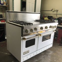 Viking 48”Wide All Gas Range Stove With Griddle 