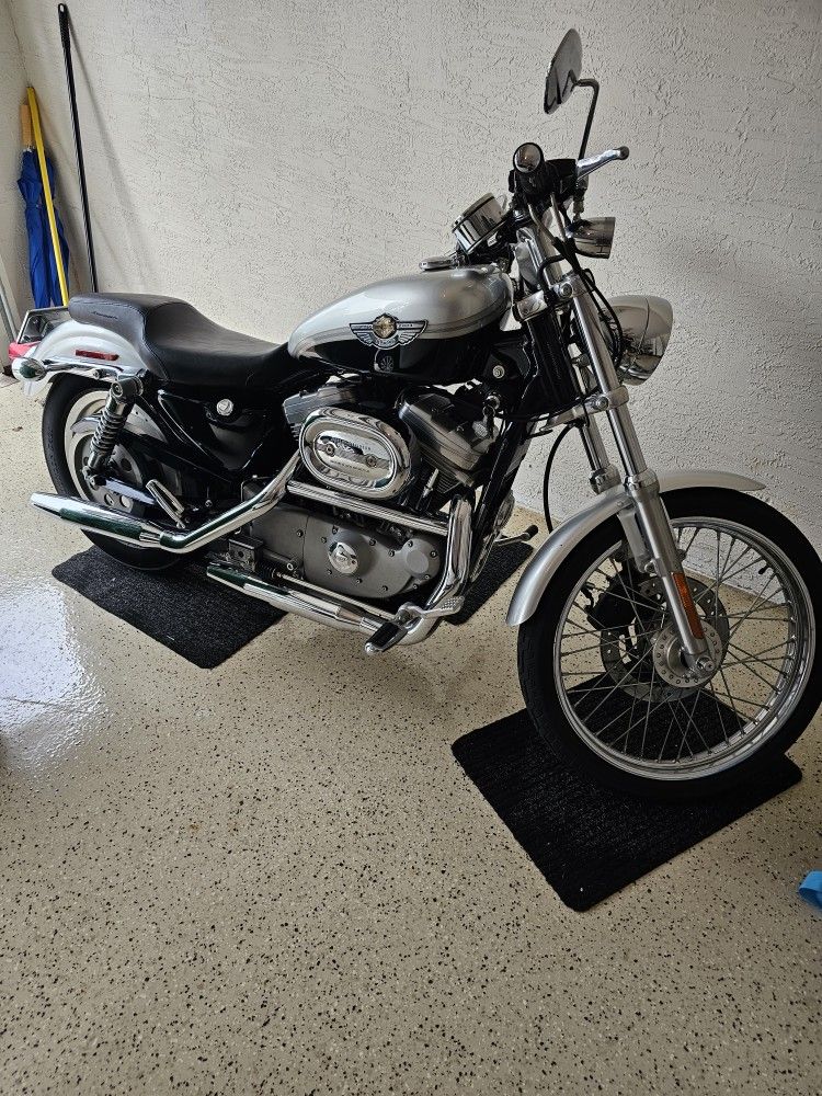2003 Harley Davidson Sportster 883