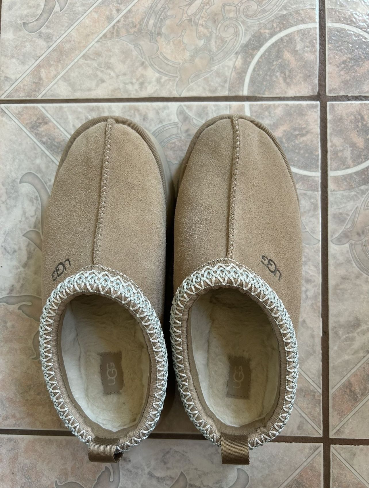 UGG Tazz Slippers