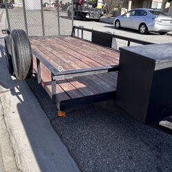 Traila 14’ x 6.5                                  (location: 92570)