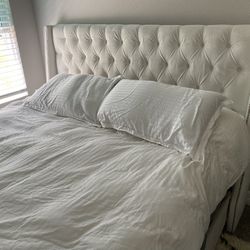 King Size Upholstered Tufted Headboard