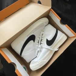 New Nike Blazer Mid 77  