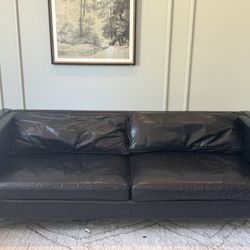 Jake Pottery barn Sofa -Leather 