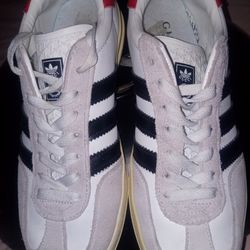 GUCCI / Adidas Gazelle Sneakers - Men's 7.5