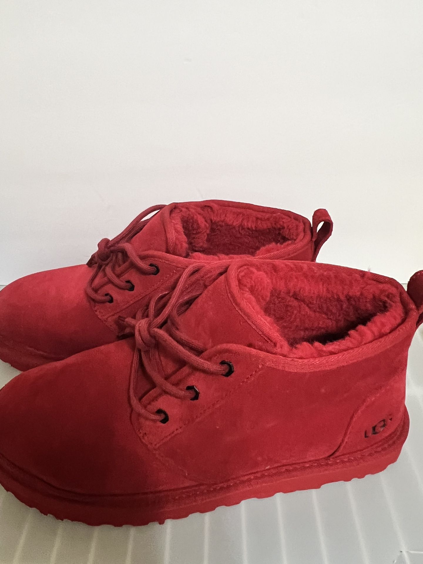 UGG Neumel Classic Boots in Samba Red - US size 12 Shearling Lined