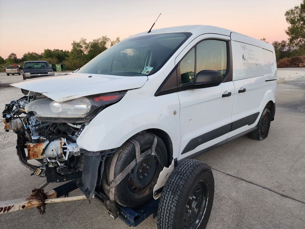 2015 Transsit Connect Full Part Out