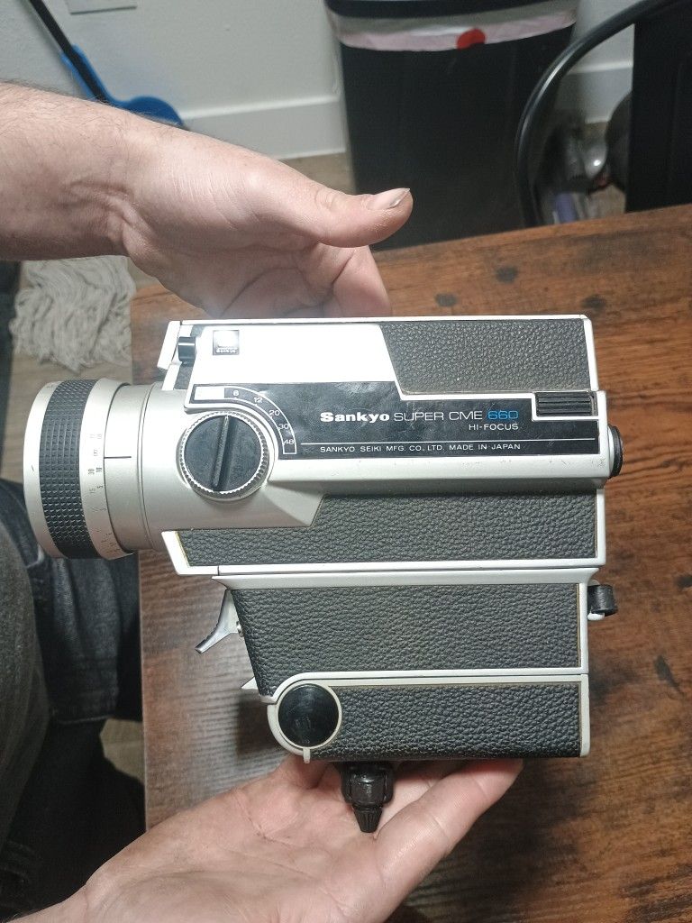 Super 8 camera Sankyo Super Cme 660 Hi Focus