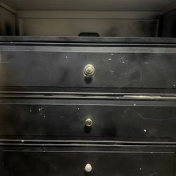 Three Drawer Dresser