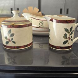 Ceramic Vintage Set .for $35.00