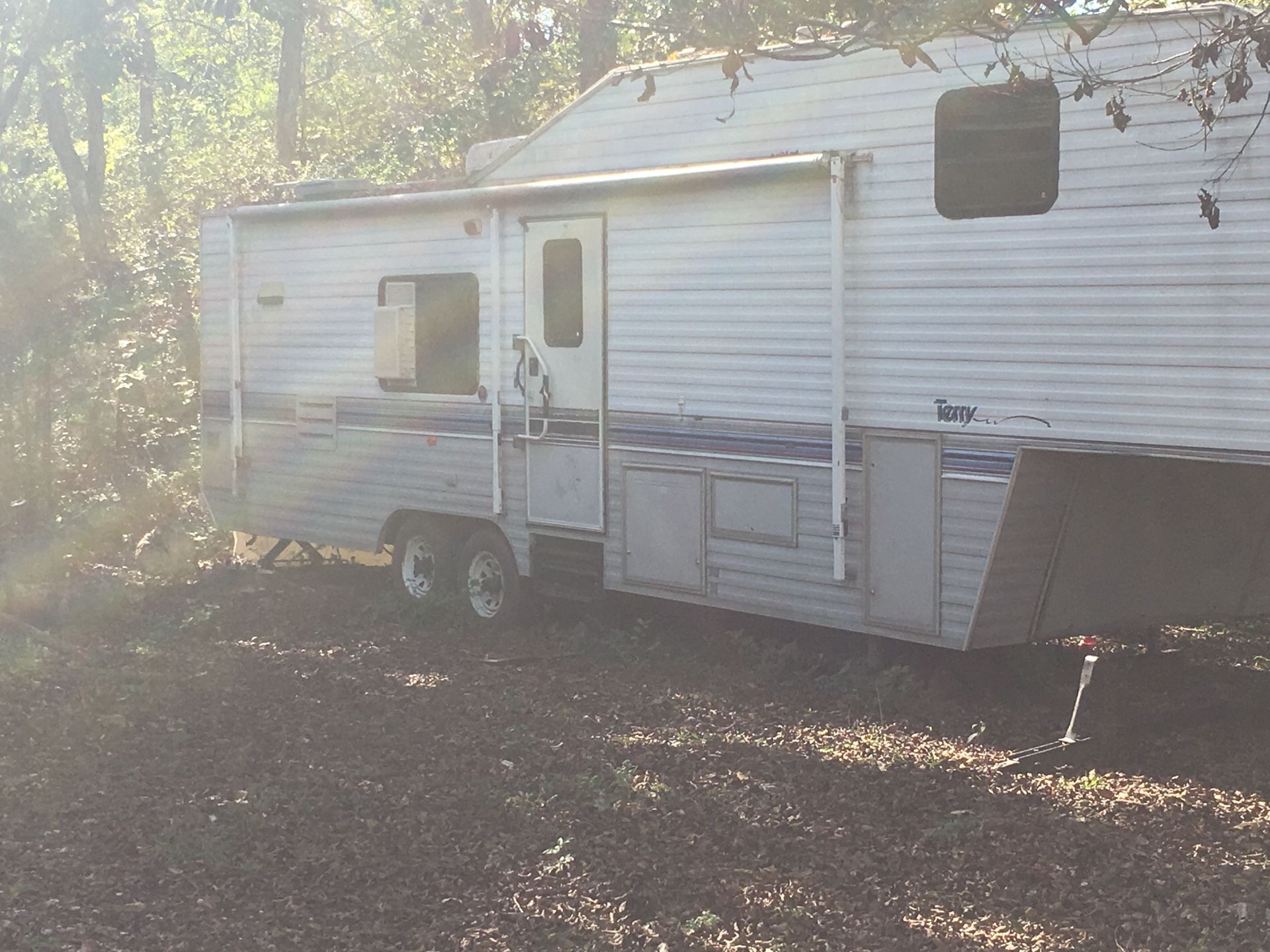 Terry 50th anniversary 37 foot fifth wheel camper trailer