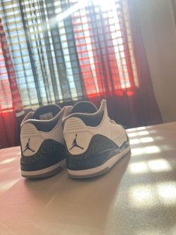 Jordan 3s