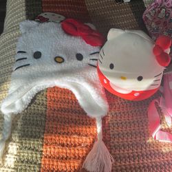 Hello Kitty, beanie and squish mellow