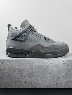 Air Jordan 4 “Wet Cement” Size 8.5M/10W (Preowned)