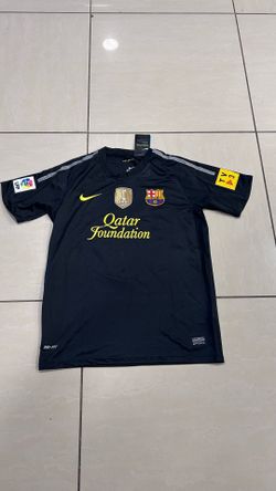Vintage Barcelona Messi jersey
